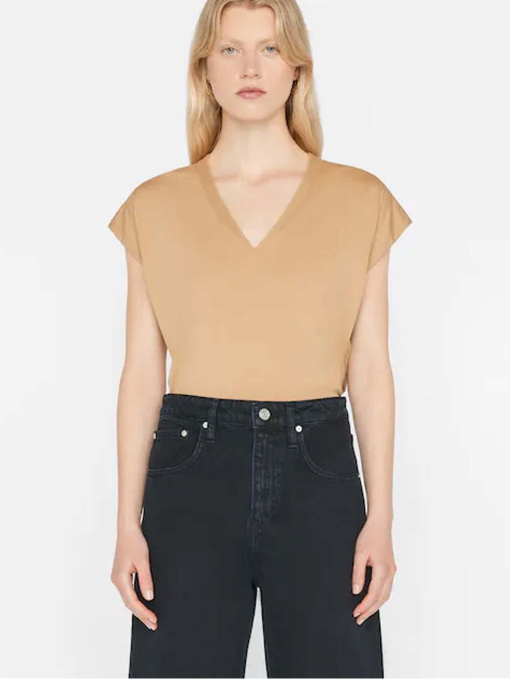FRAME
Camel Le Mid Rise Tee - Picture 3 of 9